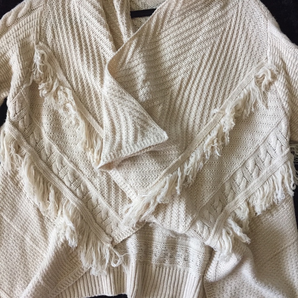 Sweater - Picture 3 of 4